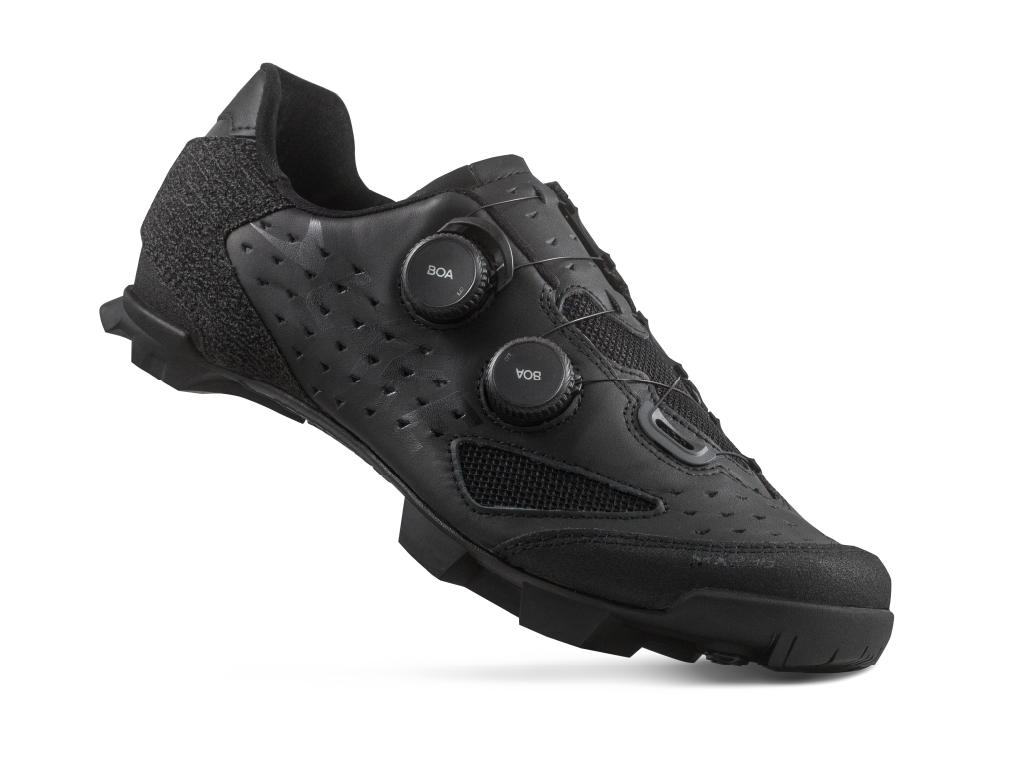 MX238   UITVERKOOP